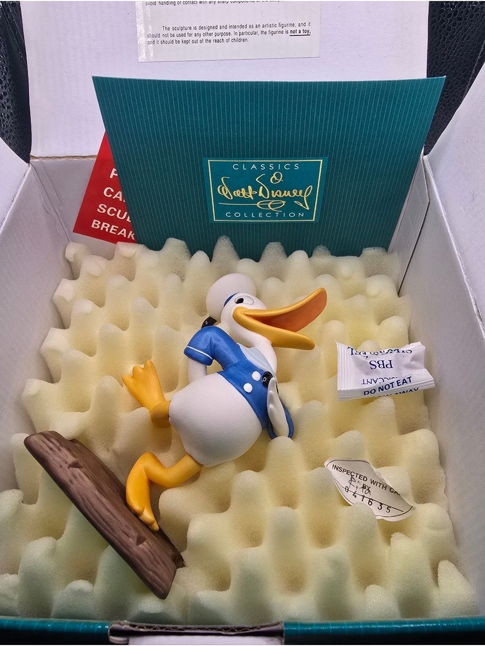 WDCC Walt Disney's Donald's Debut in The Wise Little Hen Donald Duck w/COA & Box